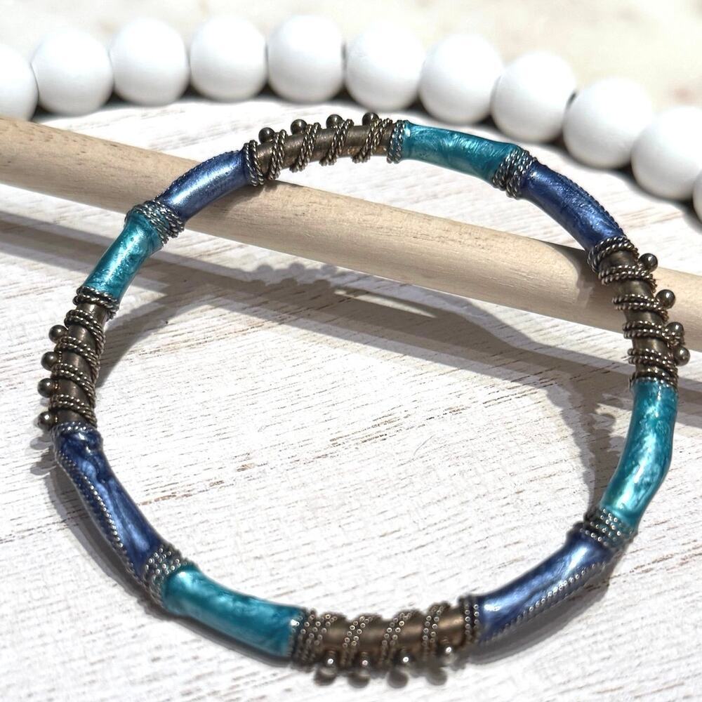 Blue & Silvertone Patterned Bangle – Boho Style